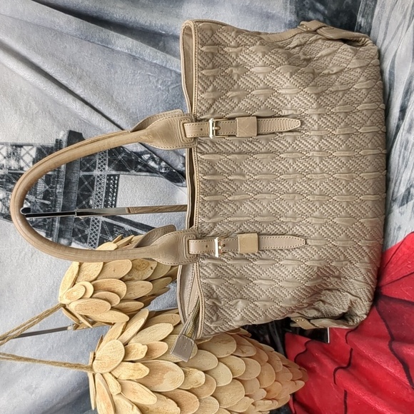 Cole Haan Handbags - Cole Haan leather tote